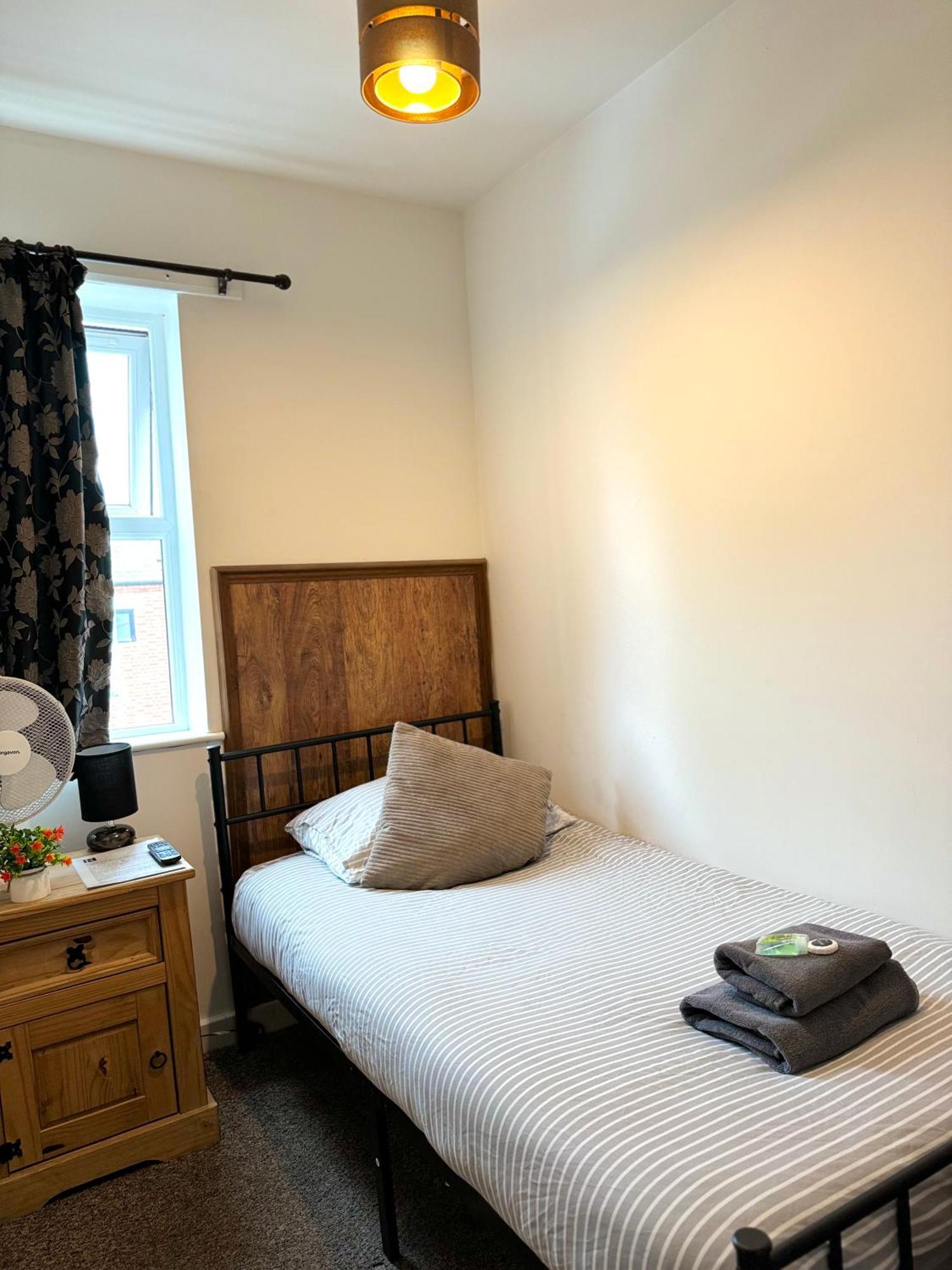 Riverside 3*