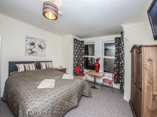 Guest house Riverside 3*